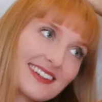 Мікаела Грін Оголені