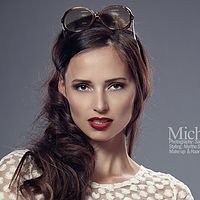 Міхаела Капланова Оголені