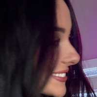 Міланмірабелла Оголені