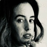 Міс Елла Джолі Оголені