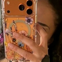 Надя Естель Оголені