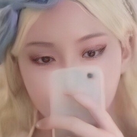 Норіко Нацукава Оголені