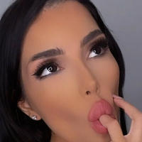 Neely.noir Оголені