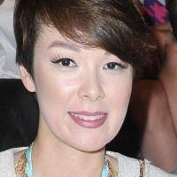 Нела Лі Оголені