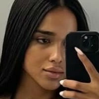 Ніка Кінгслі Оголені