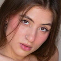 Найс Тен Лайнс Оголені