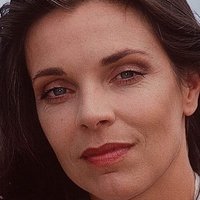 Ніколін Кунц Оголені