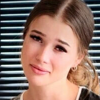 Олівія Джарден Оголені