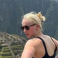 Орла Комерфорд Оголені