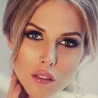 Оксана Стрельцова Оголені