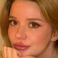 Оя Османаоглу Оголені