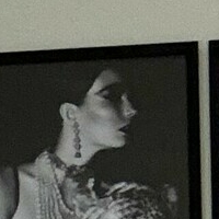 Пічі Бі Оголені