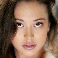 Перпетуя Сміт Оголені