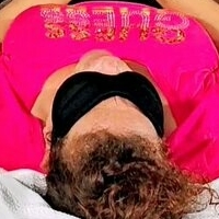 Квін Круша Оголені