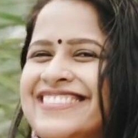 радхіка венугопал садхіка Оголені