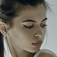 Радуку Міхаела Оголені