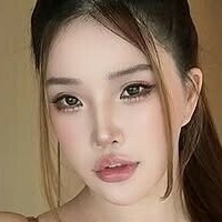 Рена Хані Оголені