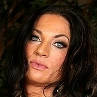 Ріппед Віксен Оголені