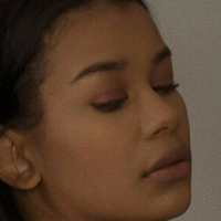 Роза Неллі Оголені