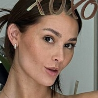 Роксі Харріс Оголені