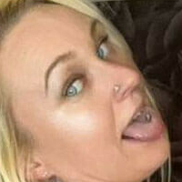 Саара Ярві Оголені