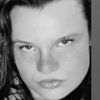 Сандрі Оголені