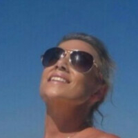 Саша Стіл Оголені