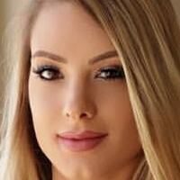 Саванна Джин 14 Оголені