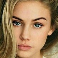 Скарлетт Лейтхолд Оголені