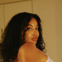 Шара Мосс Оголені