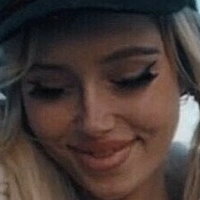 скайпіі Оголені