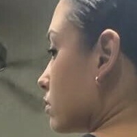 Скайлар Куевас Оголені