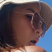 Суємарія Оголені