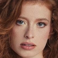 Sophie.srm Оголені