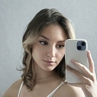 Стейсі Льюїс Оголені