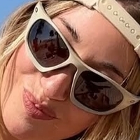 Стэ28а Оголені