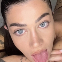 Стелла Торменто Оголені