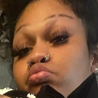 Сувуіанна Оголені