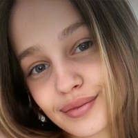 світі поллі Оголені