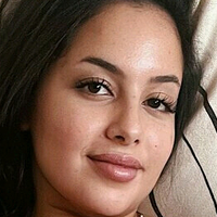 Товсті Стегна Оголені