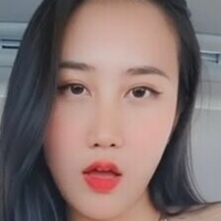 Тінт Мьят Ноє Оголені