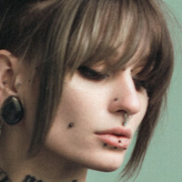 ві.вікс Оголені