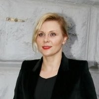Яна Троянова Оголені