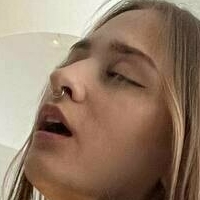 Яммі_моллі Оголені