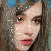 юєчка Оголені