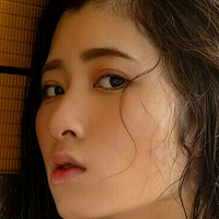 Юухі Шітара Оголені