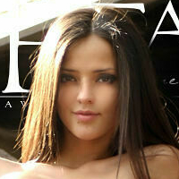 Зінна Антонова Оголені