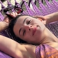 Зої Штайнер Оголені